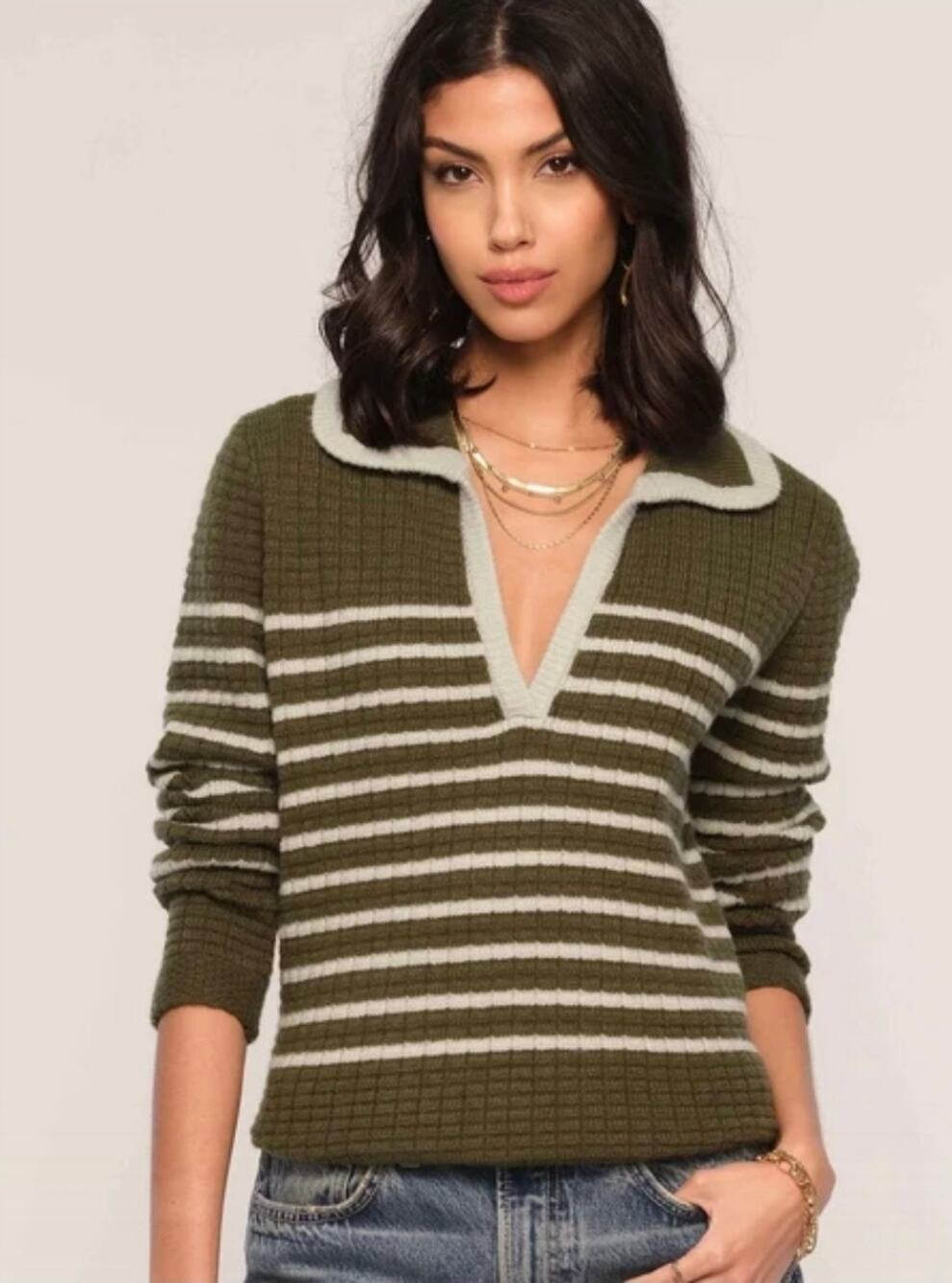 Heartloom Spira sweater navy green M collar